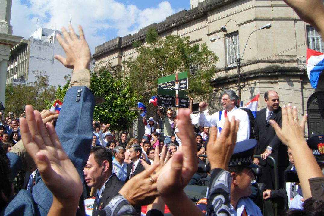 InaguracionLlegandoCatedral15Ago08